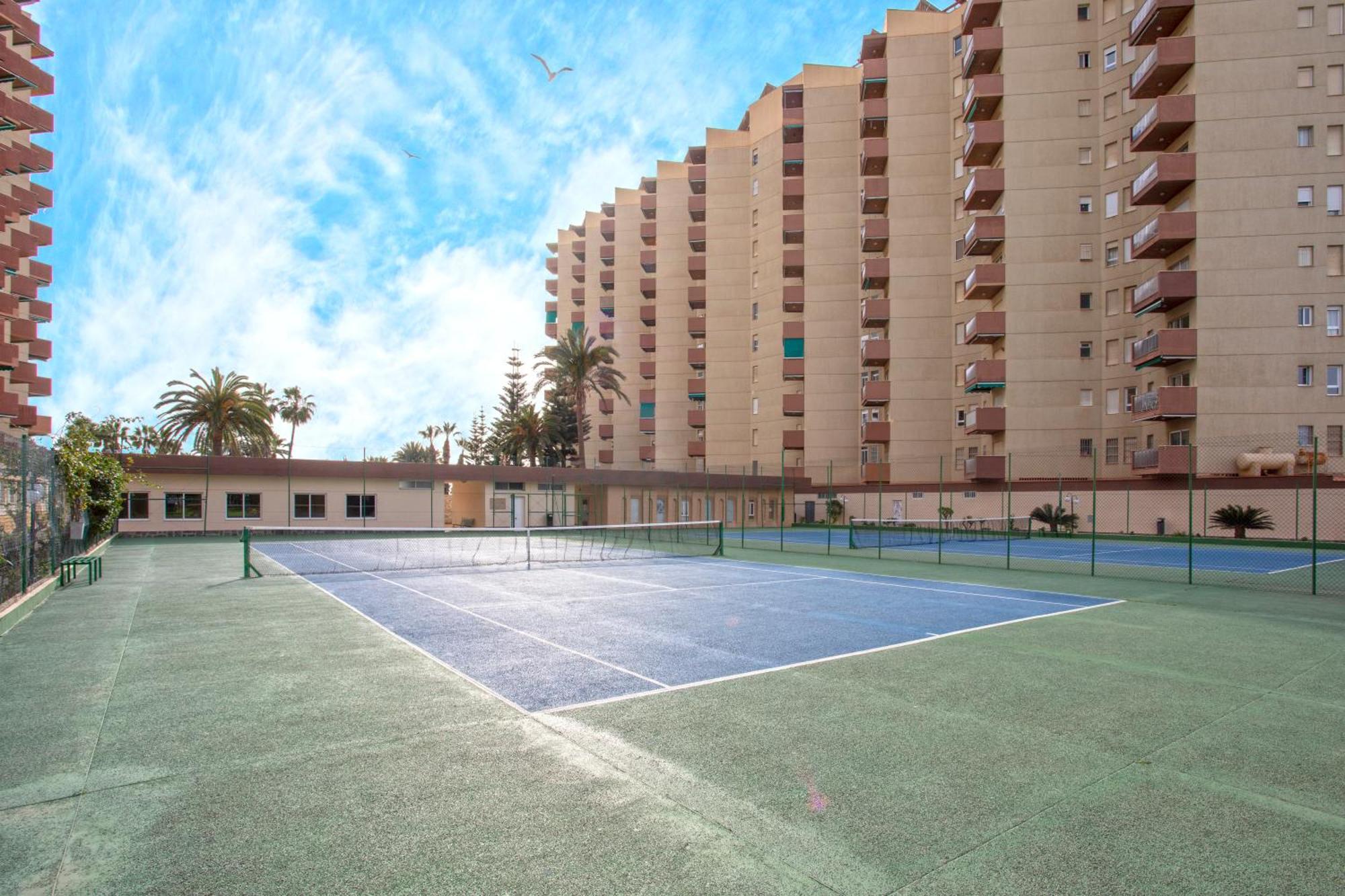 1004 - Beachfront Apartment On El Paseo, 4 Pers - Air Conditionning - Wi-Fi - Smart Tv Альмуньєкар Екстер'єр фото