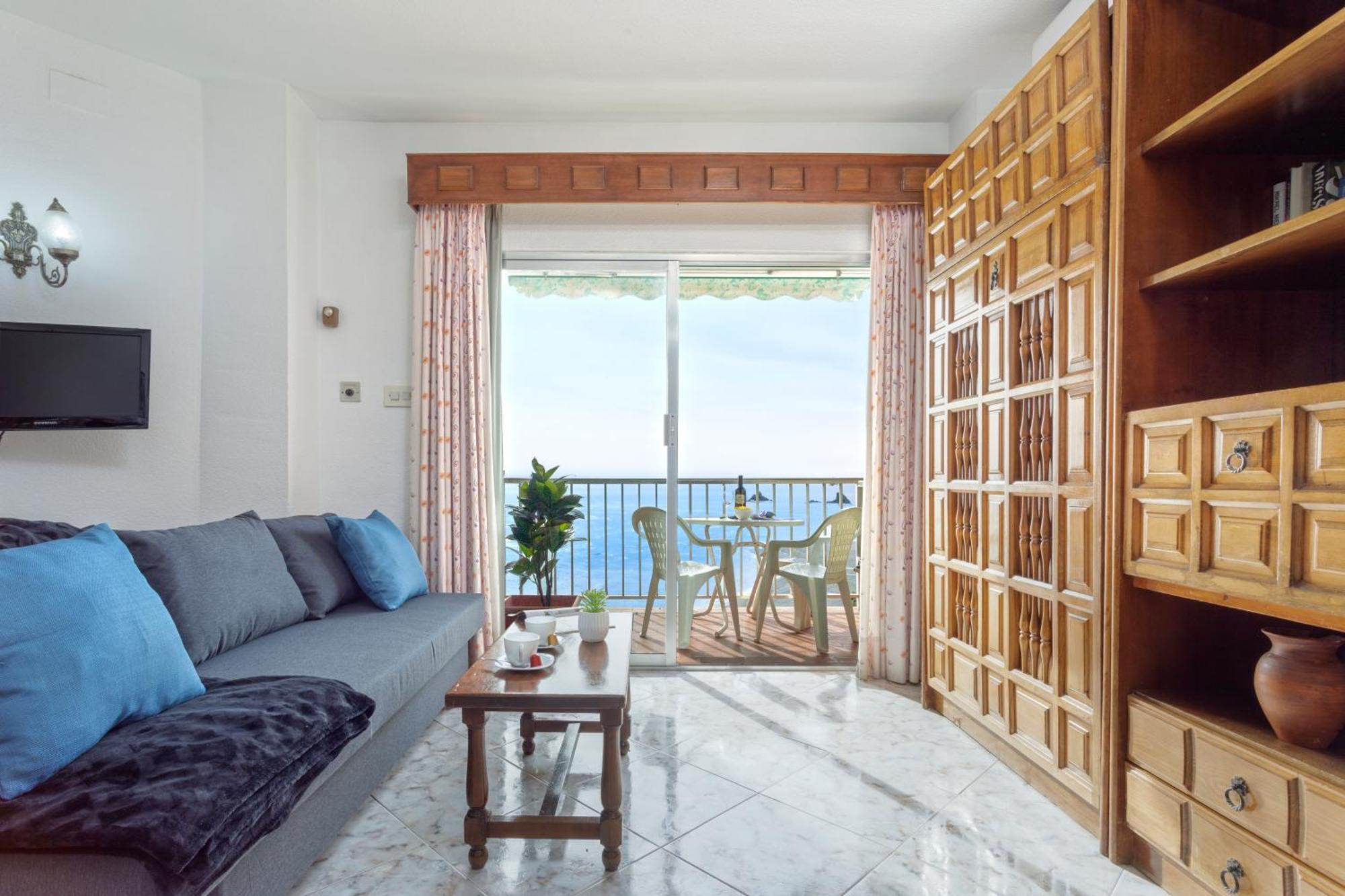 1004 - Beachfront Apartment On El Paseo, 4 Pers - Air Conditionning - Wi-Fi - Smart Tv Альмуньєкар Екстер'єр фото